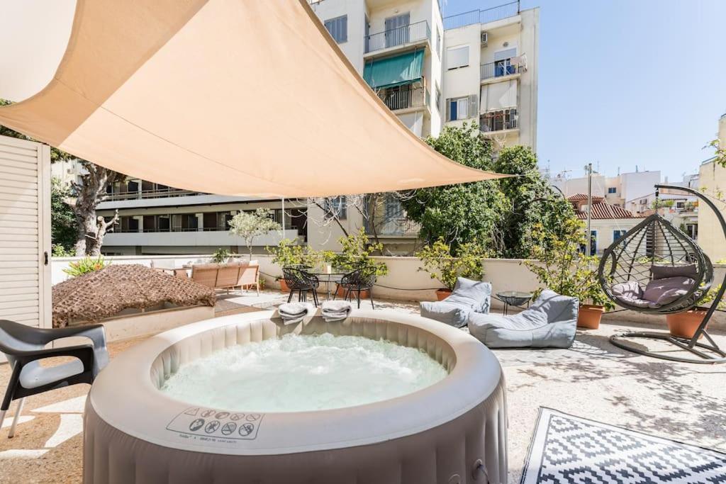 Amazing 3Bdr Apt With Unique Roof Garden In Plaka Atenas Exterior foto