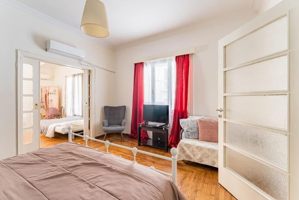 Amazing 3Bdr Apt With Unique Roof Garden In Plaka Atenas Exterior foto