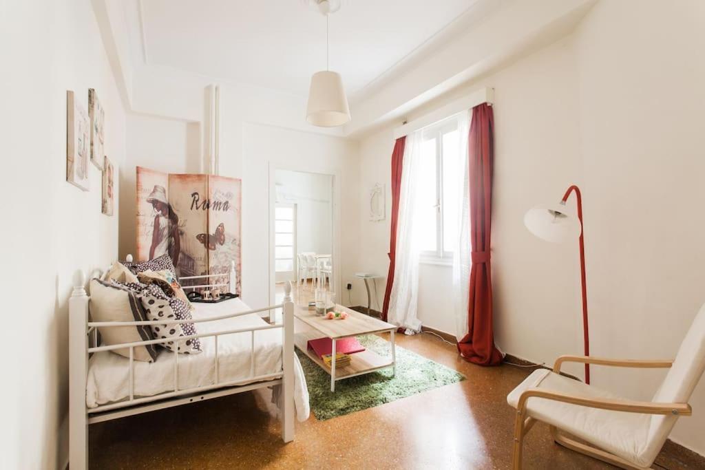 Amazing 3Bdr Apt With Unique Roof Garden In Plaka Atenas Exterior foto